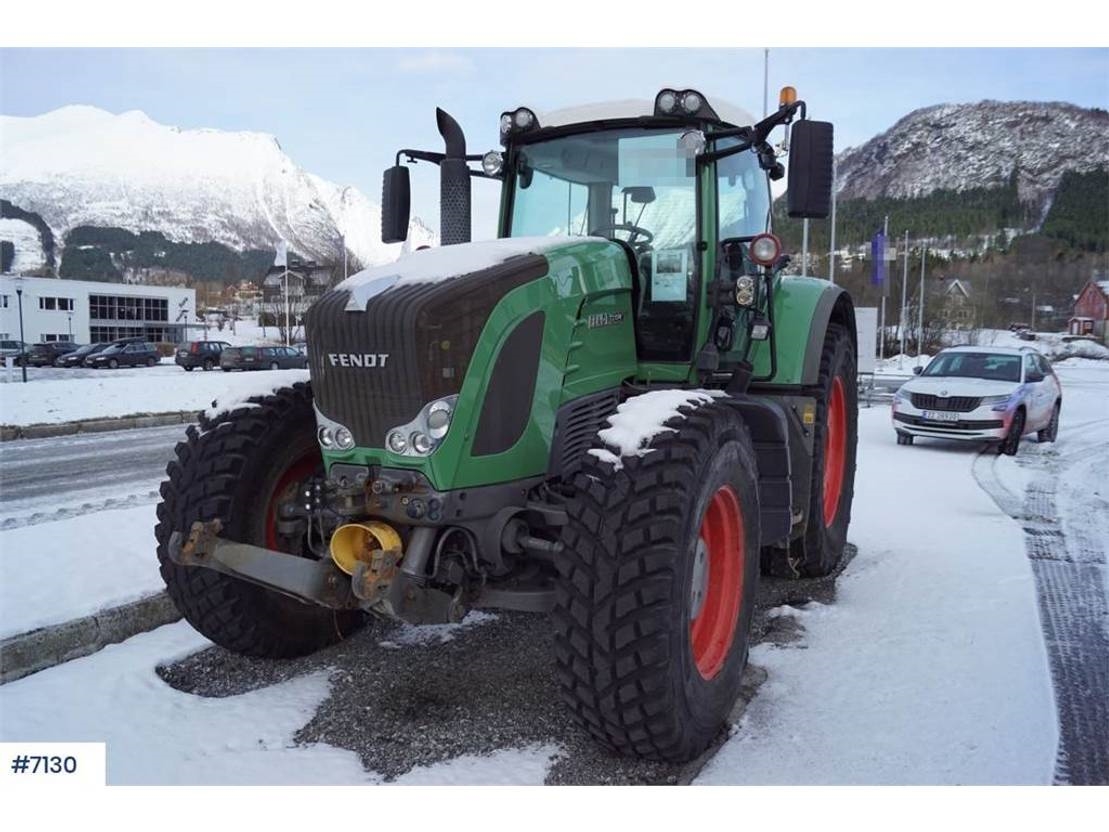 Fendt 930 Vario 4x4 Tractor with PTO front and rear and